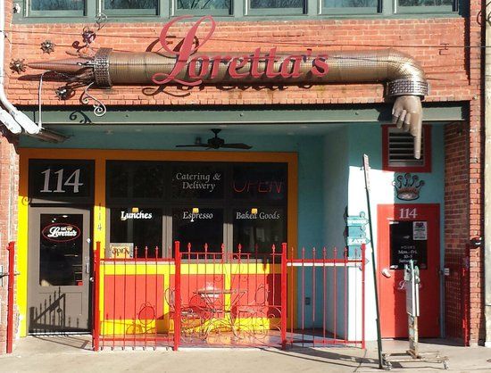 Loretta's Cafe
